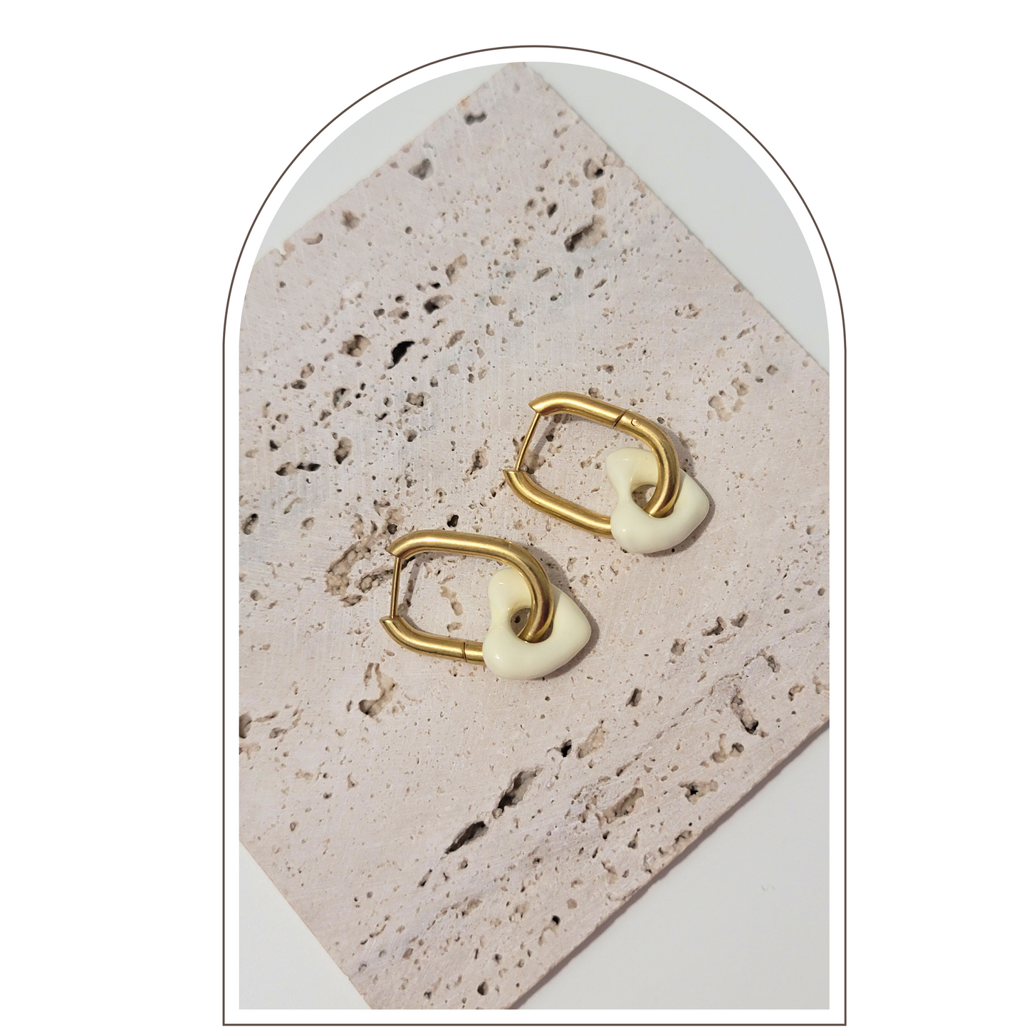 WHITE HEART EARRINGS